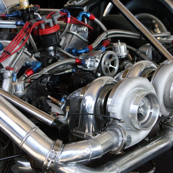 Turbo czy wolnossący – jaki silnik wybrać do swojego wymarzonego samochodu?