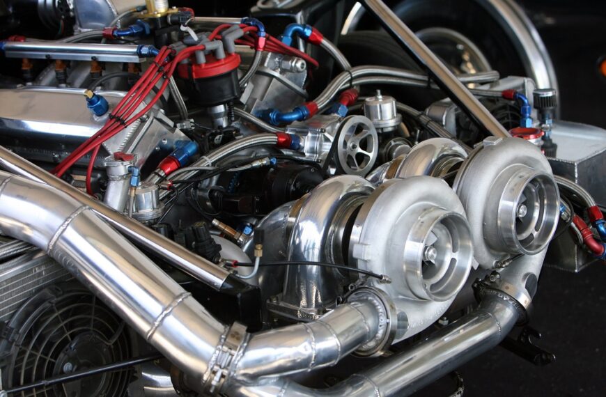 Turbo czy wolnossący – jaki silnik wybrać do swojego wymarzonego samochodu?