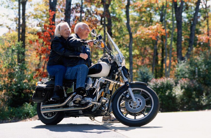 Motocykl przed sezonem: kluczowe czynności serwisowe, które warto wykonać.