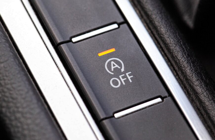 Jak działa system Start-Stop w samochodach: zalety i wady tej technologii.