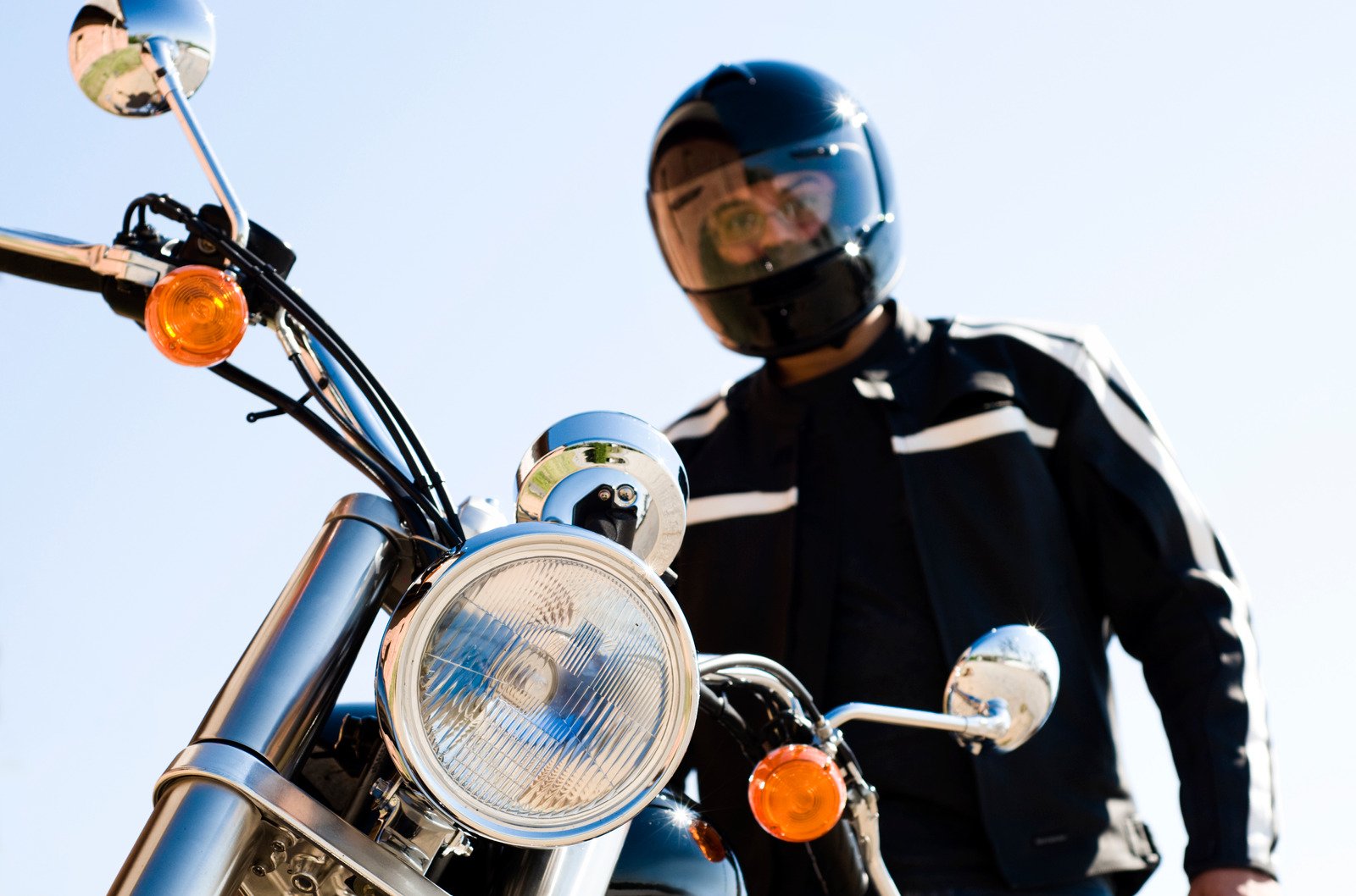 Jakie zmiany czekają motocyklistów w 2024 roku? Najnowsze przepisy i regulacje.