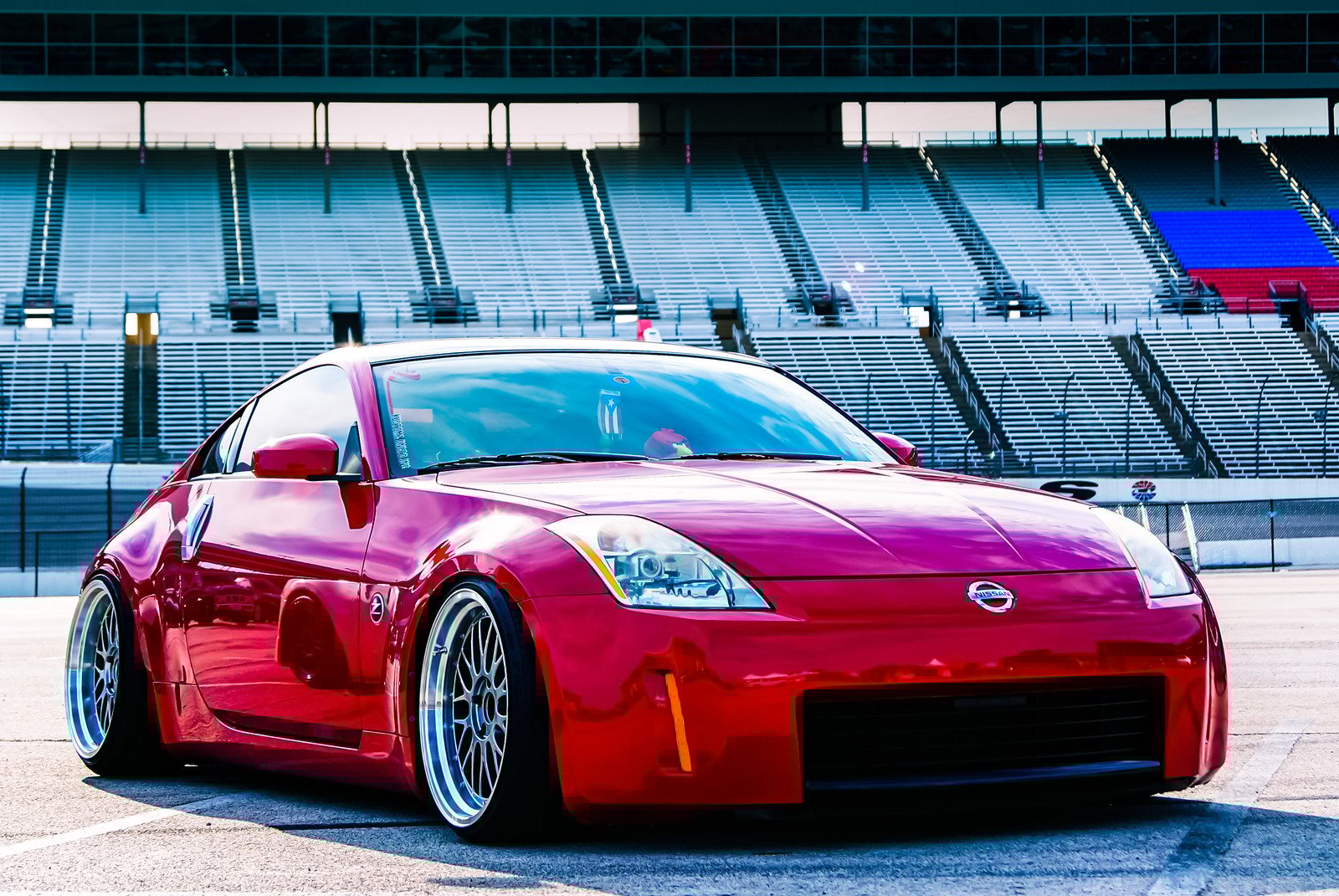 Samochody sportowe na każdą kieszeń: przegląd najbardziej opłacalnych wyborów.